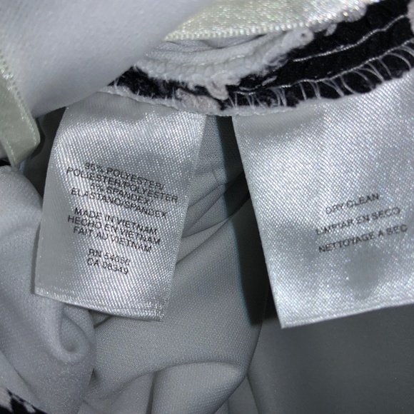 Jones New York floral faux wrap dress Sz 4 V neck fit & flare ruched waist… - Picture 7 of 7